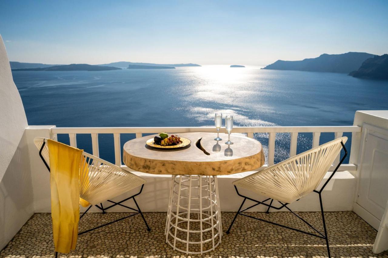 Delfini Villas Oia  Exterior photo